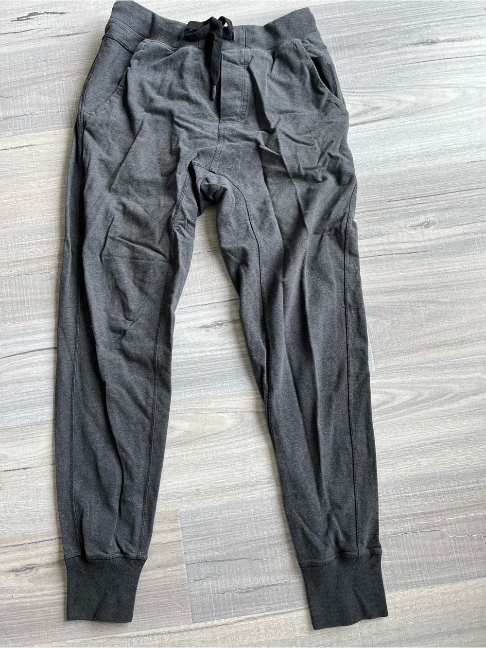lululemon athletica Men's Charcoal Gray Joggers